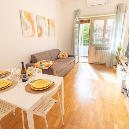 "Marconi Apt With Terrace" 30 Min From Colosseo Exterior photo